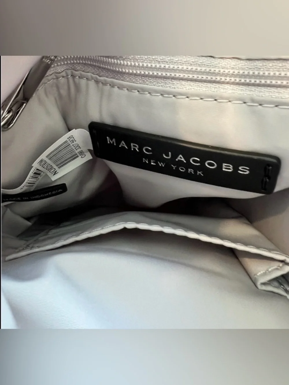 Marc Jacobs Crossbody Bag Lavender, Black Accents Silver Hardware NWT - Picture 5 of 6
